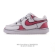 公司级 耐克Nike Court Vision Low 校园风低帮复古篮球板鞋运动鞋 解构绑带 双鞋带。延续80年代复古篮球鞋，添加学院风细节。皮革组合鞋面，利