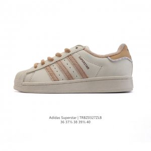 140 阿迪达斯 Adidas Superstar 三叶草2025年新款鞋子 蛇年新款经典贝壳头系列 新款休闲板鞋潮流女士运动鞋 。鞋面柔软皮革材质 标志性的贝