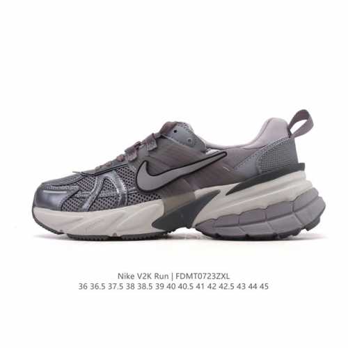 公司级 Nike 耐克 V2K Run 减震防滑 复古低帮运动跑步鞋 超火复古跑鞋，采用太空革组合呼吸网眼布鞋面材质，搭载正确4层组合底模，嵌入Tpu加固稳定模