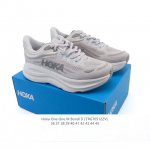 公司级 Hoka畅行无阻 Hoka One One Bondi 9 舒适百搭耐磨轻便 低帮跑步鞋 男女款。Bondi 9 最显著的变化在于其鞋底单元，原本扎实可