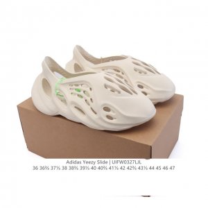 100 阿迪达斯 Adidas 系列正品椰子鞋洞洞鞋Foam外穿凉鞋防滑软底踩屎感夏款男女款凉拖鞋 酷似洞洞鞋的 Yeezy Foam Runner 更多实物照