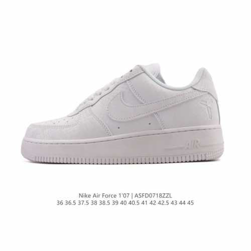 耐克 Nike Air Force 1 '07 Low 空军一号含气垫 小白鞋 2025年 蛇年新款 低帮百搭厚底增高休闲运动板鞋。柔软、弹性十足的缓震性能和出