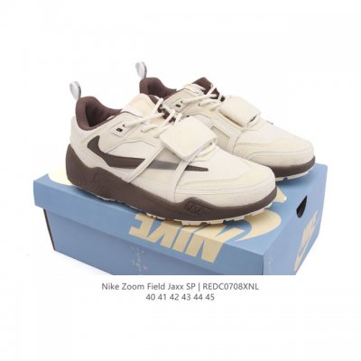 公司级 耐克 Nike 特拉維斯-斯科特耐克 Zoom Field Jaxx 厚底增高运动板鞋 男士篮球鞋。Nike Zoom Field Jaxx 採用精緻的