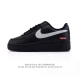 耐克 Nike Air Force 7 Low 空军一号含气垫 小白鞋 低帮百搭厚底增高休闲运动板鞋。柔软、弹性十足的缓震性能和出色的中底设计，横跨复古与现代的