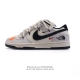 340 【公司级】耐克 Nike Dunk Low Retro 运动鞋复古板鞋 北面北脸联名。 作为 80 年代经典篮球鞋款，起初专为硬木球场打造，后来成为席卷
