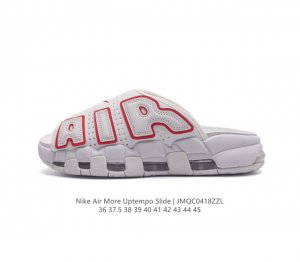 耐克 Nike Air More Uptempo Slide皮蓬拖鞋 休闲沙滩鞋 家居拖鞋 以流行于街头的涂鸦文化为设计灵感，整体的设计风格夸张而充满魅力，厚实