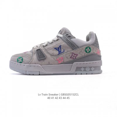 公司级 路易威登 Louis Vuitton Lv路易威登板鞋 2025年新款 时尚运动鞋潮厚底增高男款板鞋 舒适防滑底和百搭性霸屏整个时尚娱乐圈 细节调整完美