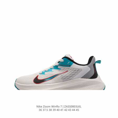 耐克 Nike Zoom Winflo 7 登月7代 气垫跑鞋透气缓震疾速跑鞋。采用透气网眼鞋面搭配外翻式鞋口，为脚跟区域营造出色舒适度，而在鞋底部分，搭载全掌 - 点击图像关闭