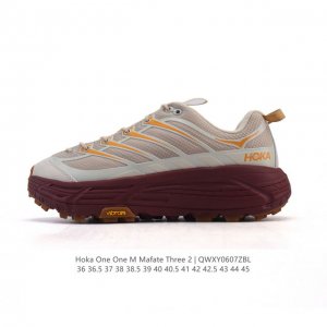 公司级 Hoka One One Mafate Three 2 男女子跑步鞋 越野跑新配色！采用 Mafate Speed 2 缓冲性良好的底部单元，搭载有快速