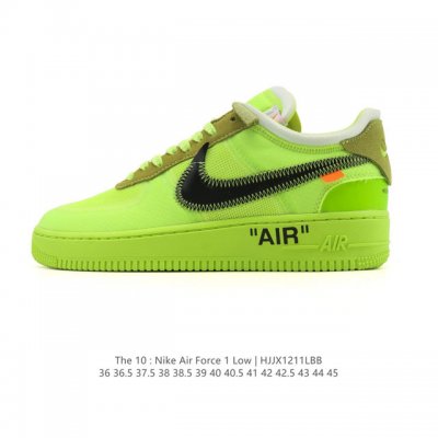 耐克 Nike Air Force 1 '07 Low 空军一号含气垫 低帮百搭厚底增高休闲运动板鞋。柔软、弹性十足的缓震性能和出色的中底设计，横跨复古与现代的