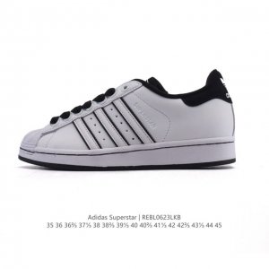 阿迪达斯 Adidas Superstar 2025年新款鞋子 蛇年新款经典贝壳头系列 新款休闲板鞋潮流男女士运动鞋 。鞋面柔软皮革拼接材质 标志性的贝壳鞋头，