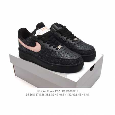 耐克 Nike Air Force 1 '07 Low 空军一号 af1含气垫 低帮百搭厚底增高休闲运动板鞋。柔软、弹性十足的缓震性能和出色的中底设计，横跨复古 - 点击图像关闭