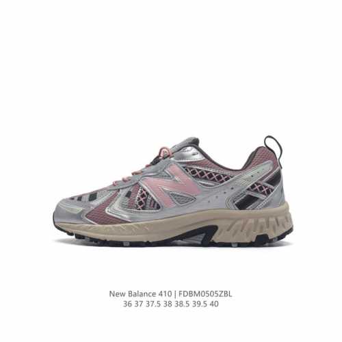 New Balance 新百伦 女鞋真标半码制，升级原楦原数据开发纸版，采用优质纤维革+透气网眼布材质材质，独立双层组合缓震防滑私模大底，中底采用footbed