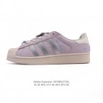 真标 阿迪达斯 Adidas Superstar 2025年新款鞋子 蛇年新款经典贝壳头系列 新款休闲板鞋潮流男女士运动鞋 鞋面柔软皮革拼接材质 标志性的贝壳鞋