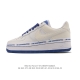 耐克 Nike Air Force 1 '07 Low 空军一号含气垫 低帮百搭厚底增高休闲运动板鞋。柔软、弹性十足的缓震性能和出色的中底设计，横跨复古与现代的