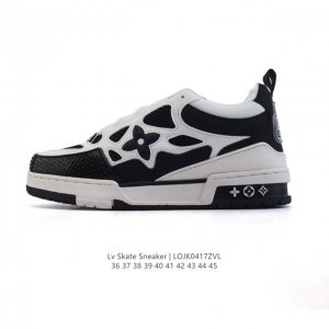 Lv Skate Sneaker 路易威登 2025年新款运动板鞋 蛇年限定 春夏秀场初次亮相，此次以粒面牛皮革焕新呈现。加垫鞋领和鞋舌援引滑板鞋设计，科技鞋带
