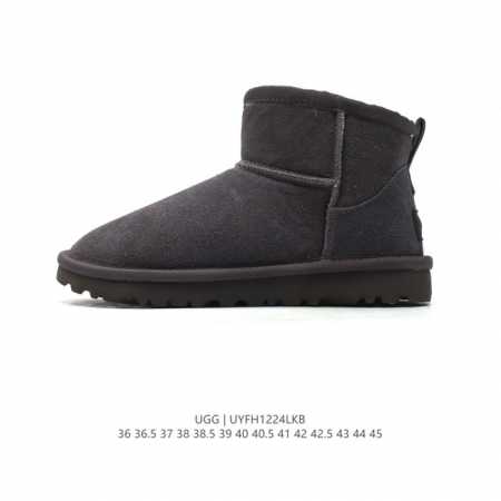 Ugg 中帮靴子 雪地靴 俏皮可爱的百变造型， 美国轻奢品牌ugg 平底系列冬季羊毛一体雪地休闲保暖毛毛家居包头棉鞋。官方同步包装 检验标 材料采用原厂防污防水 - 点击图像关闭