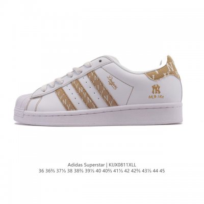 公司级 阿迪达斯 Adidas Superstar 2025年新款鞋子 蛇年新款 经典贝壳头系列 新款休闲板鞋潮流男女士运动鞋 。鞋面皮革拼接材质 标志性的贝壳