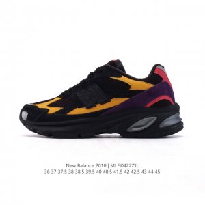 公司级 新百伦 New Balance 秋冬英产做旧鞋款运动鞋 厚底增高老爹鞋。此复刻经典鞋款，加入当下大热的户外元素，以曾经篮球鞋款型式样加以打造鞋款造型。编