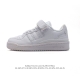 Adidas 阿迪达斯 三叶草 Forum Low 男女运动鞋 摩登演绎篮球风的经典鞋。英文的“Forum”，是进行表达的场所，在这里，可以释放自己的热情，阐述