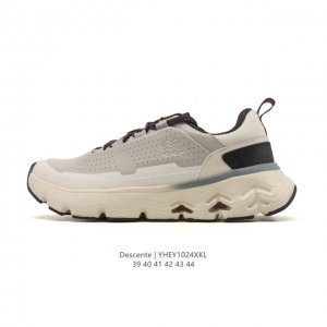 新品公司级 Descente 迪桑特Urban Outdoor系列男款Traxis运动休闲鞋夏季新品。迪桑特的Core-Tex面料，轻薄又坚固，防水透气还防风，