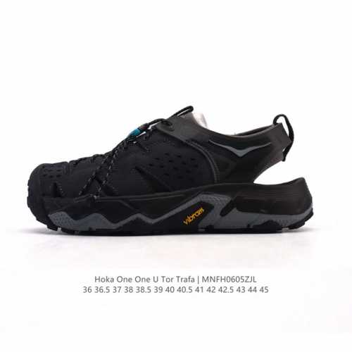 新品公司级 Hoka One One Tor Trafa 溯溪鞋 舒适百搭 防滑透气 沙滩凉鞋 设计:镂空的设计，涉水也不在话下，而且还易干！性价比:这个价位妥