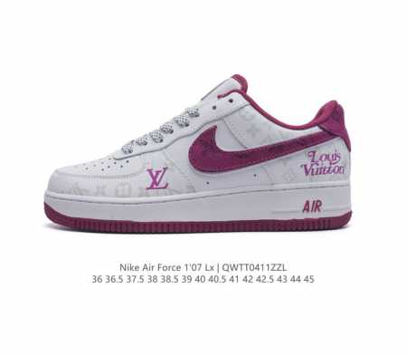 耐克 Nike Air Force 1 '07 Low 空军一号含气垫 低帮百搭厚底增高休闲运动板鞋。柔软、弹性十足的缓震性能和出色的中底设计，横跨复古与现代的 - 点击图像关闭