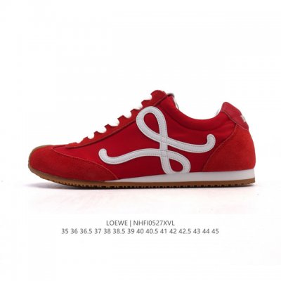 公司级 Loewe 罗意威 Ballet Runner 皮革织物拼接 简约圆头 系带 低帮 运动休闲鞋这双鞋是Loewe新发布的Ballet Runner 2.