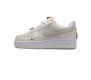 耐克 Nike Air Force 1 07 空军一号低帮百搭休闲运动板鞋 柔软 弹性十足的缓震性能和出色的中底设计 横跨复古与现代的外型结合 造就出风靡全球三