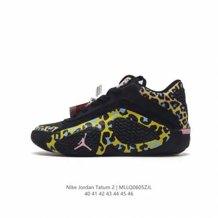 耐克 Nike 獭兔全新签名战靴 Jordan Tatum 2 实战篮球鞋 塔图姆 2 代官宣！惊喜太多！鞋面上醒目的块状泡棉和网状覆面组成的结构，放置在脚部受 - 点击图像关闭