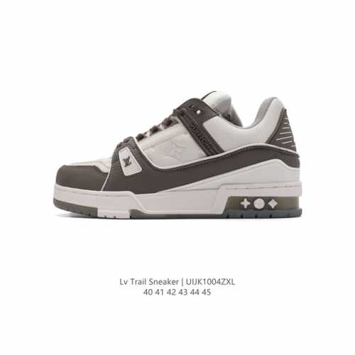 路易威登louis Vuitton Lv路易威登板鞋 时尚厚底增高运动鞋 潮男鞋 舒适防滑底和百搭性霸屏整个时尚娱乐圈，细节调整完美主义！鞋面采用专柜zp一致的