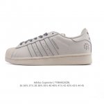 阿迪达斯 Adidas Superstar 2025年新款鞋子 蛇年新款经典贝壳头系列 新款休闲板鞋潮流男女士运动鞋 。鞋面柔软皮革拼接材质 标志性的贝壳鞋头，