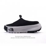 公司级 北面 北脸 The North Face 低帮休闲凉拖鞋 包头拖鞋 毛毛虫一脚蹬 休闲拖鞋 复古百搭厚底增高运动板鞋。居家室内外一脚蹬休闲面包鞋采用尼龙