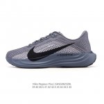 耐克 Nike Reactx Pegasus Plus Next Nature 超级飞马跑步鞋 厚底增高运动老爹鞋。登月兼顾迅疾外观和稳固脚感，后跟覆面和中足动