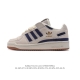 Adidas 阿迪达斯 三叶草 Forum Low 女运动鞋 摩登演绎篮球风的经典鞋。英文的“Forum”，是进行表达的场所，在这里，可以释放自己的热情，阐述自