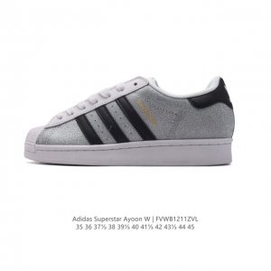 阿迪达斯 新款 Adidas Superstar 三叶草 经典贝壳头系列 新款休闲板鞋潮流男女士运动鞋 。鞋面柔软皮革材质 标志性的贝壳鞋头，锯齿三条纹，简约的