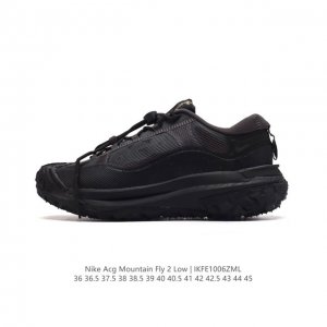 公司级 耐克 Nike Acg Mountain Fly 2 Low耐克户外登山鞋 山脉2代徒步跑鞋 男女运动鞋。采用匠心设计，打造耐穿迅疾风格，让你在沙漠、峡