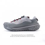 公司级 耐克 Nike Acg Mountain Fly 2 Low耐克户外登山鞋 山脉2代徒步跑鞋 男女运动鞋 。采用匠心设计，打造耐穿迅疾风格，让你在沙漠、