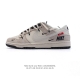 340 【公司级】耐克 Nike Dunk Low Retro 运动鞋复古板鞋 解构绑带 双鞋带。 作为 80 年代经典篮球鞋款，起初专为硬木球场打造，后来成为