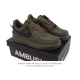 耐克 空军一号 Af1 低帮休闲板鞋 Ambush X Nk Air Force 1'07 Low Sp 空军一号联名标志性的Swoosh延伸至鞋跟之外，鞋舌和