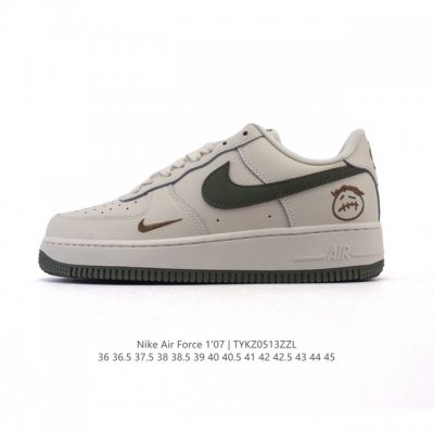 耐克 Nike Air Force 1 '07 Low 空军一号含气垫 小白鞋 低帮百搭厚底增高休闲运动板鞋。柔软、弹性十足的缓震性能和出色的中底设计，横跨复古