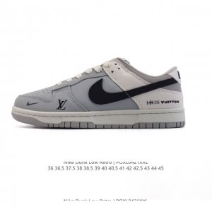 公司级 耐克 Nike Dunk Low Retro 运动鞋 经典复古板鞋 联名。作为 80 年代经典篮球鞋款，起初专为硬木球场打造，后来成为席卷街头的时尚标杆
