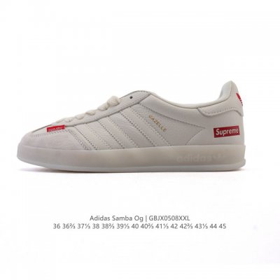 公司级 阿迪达斯 Adidas 中性三叶草Gazelle系列休闲鞋男女经典运动鞋，鞋身柔软皮革材质和简单百搭的特点，让 Gazelle 一直活跃在街头。T字鞋头
