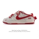 公司级 耐克 Nike Dunk Low Retro 运动鞋复古板鞋 解构绑带 双鞋带，作为 80 年代经典篮球鞋款，起初专为硬木球场打造，后来成为席卷街头的时