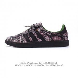 特价真标 阿迪达斯 德训鞋 经典复古低帮休闲运动慢跑鞋Wales Bonner X Adidas 2024 全新秋冬系列联名鞋款 经典运动板鞋。该鞋超大鞋舌采用