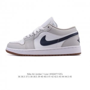 公司级 耐克 乔丹Air Jordan 1 Low Aj1 乔1 乔丹1代Aj1 低帮复古文化休闲运动篮球鞋。从1985 年面世的元年款汲取设计灵感，采用简洁大