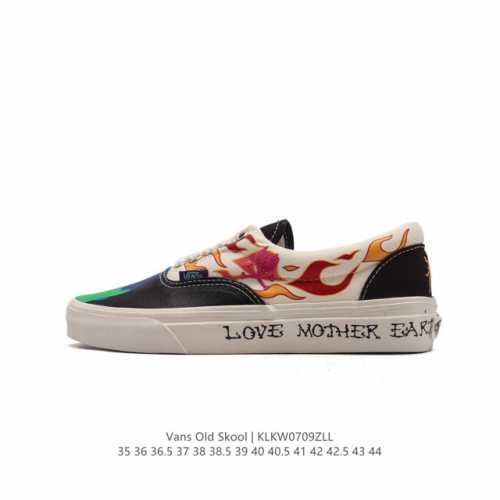 万斯 Vans Og Oid Skool百搭休闲低帮运动滑板鞋 。其实style 36就是现在风靡潮流的vans鞋款old Skool的og版本。历经岁月洗礼的