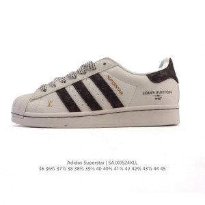 公司级 阿迪达斯 Adidas Superstar 2025年新款鞋子 蛇年新款经典贝壳头系列 新款休闲板鞋潮流男女士运动鞋 鞋面柔软皮革拼接材质 标志性的贝壳
