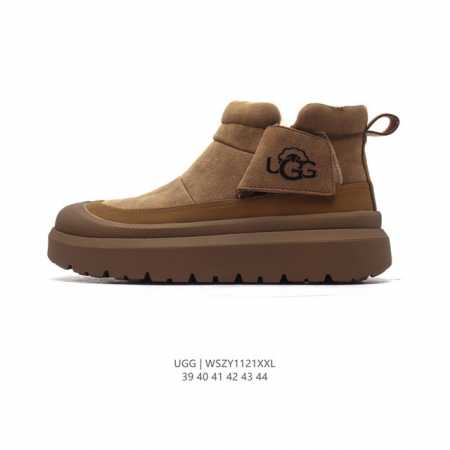 公司级 Ugg 雪地靴 中帮男女鞋 松紧抽拉绳 广东原产，采用tpu模压鞋面内嵌羚羊棕羊毛，鞋面具有防水功能，选用7毫米uggpure 植入式羊毛里衬与可拆卸的 - 点击图像关闭