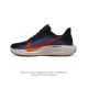 全新耐克nike Zoom Pegasus 爆米花马拉松休闲运动慢跑鞋 超级飞马跑步鞋，该鞋款采用出众配色，结合泡绵设计，巧搭织物鞋面设计，塑就轻盈质感和出众回